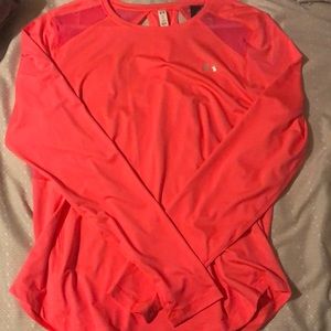 Under Armour long sleeve heat gear brand new
